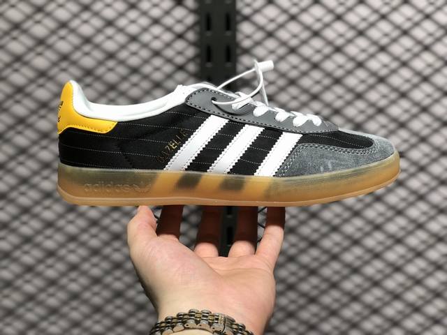 阿迪达斯三叶草adidas Originals Samba Gazelle Indoor 桑巴舞系列绅士德训足球风百搭低帮休闲运动板鞋 货号：If9642 尺码