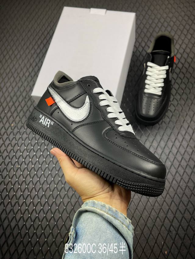 公司级off White X Nk Air Force 1‘07 Low 联名款 空军一号低帮休闲运动板鞋 Av5210-001 #配色以黑色为主体色调 ，搭配