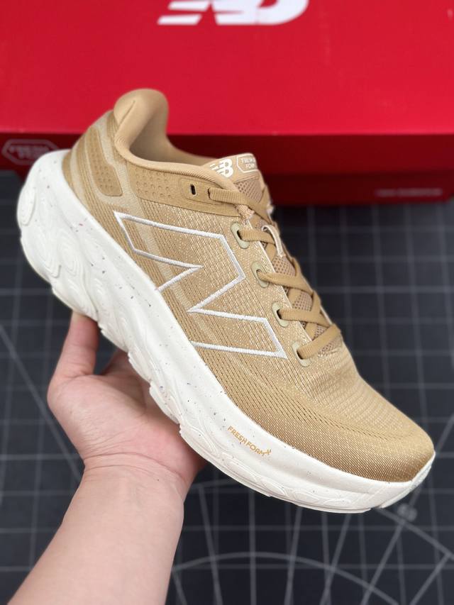 New Balance Nb Fresh Foam 轻量跑鞋 Evoz V2舒适耐磨低帮跑步鞋 受到fresh Foam1080舒适骑行的启发 Evozv2男士