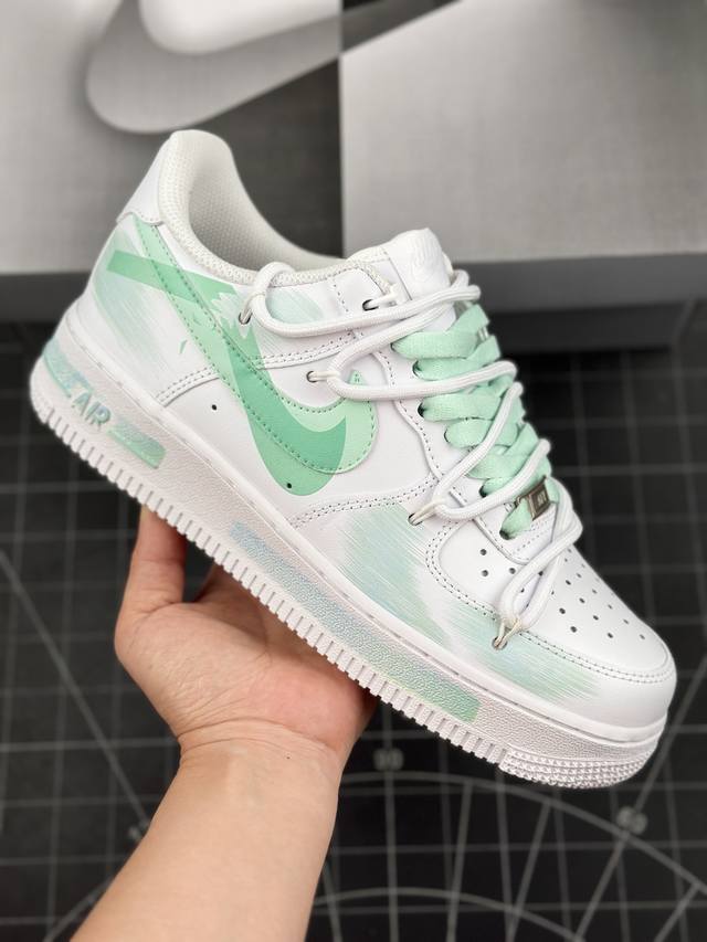 Nk Air Force 1‘07 Low 二次元主题 喷绘断勾 空军一号绑带低帮休闲板鞋 #定制皮料 原厂3D打印 定制鞋盒 原楦原纸板 纯正空军版型 内置全