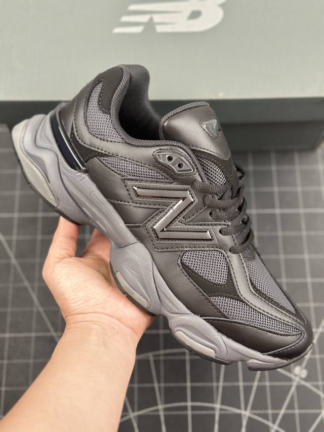 公司级joe Freshgoods X New Balance Nb9060 联名款 复古休闲运动慢跑鞋 鞋款灵感源自设计师本人对夏日的怀日回忆。鞋面大身由空间