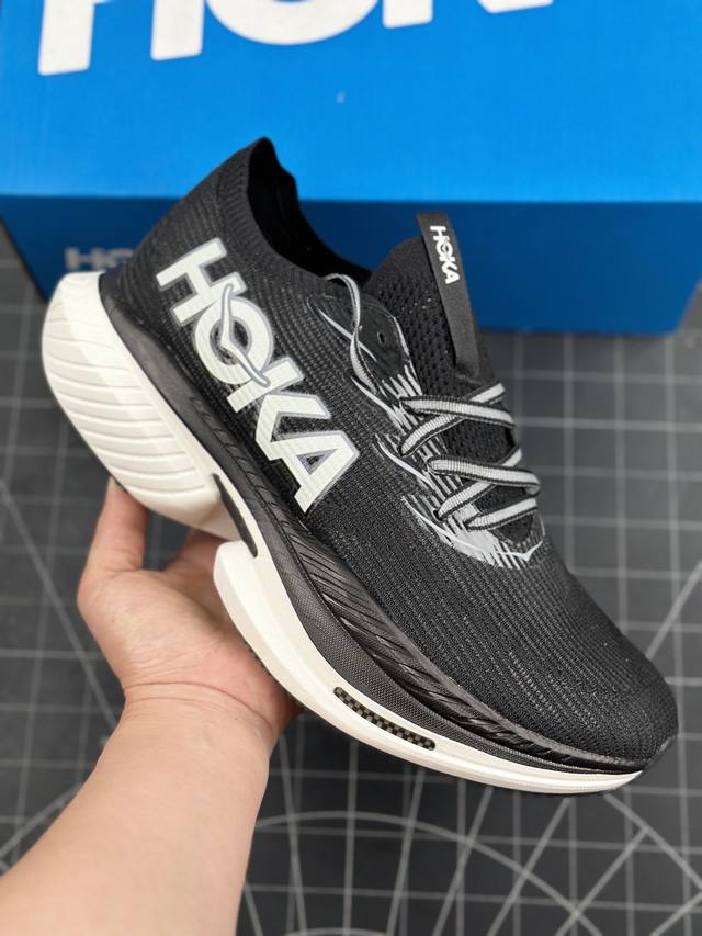 Hoka One One男女款夏季专业竞速跑鞋cielo X1耐磨稳定 减震防滑训练跑步鞋 迄今为止hoka路跑产品矩阵中能量反馈 “最“强的新一代旗舰竞速跑鞋