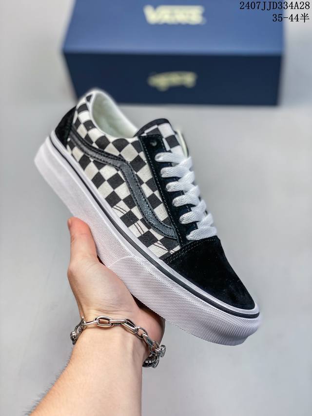 vans Old Skool 舒适百搭 防滑减震 低帮 棋盘格板鞋经典款升级款鞋舌满印棋盘格 男女鞋 颜色：Vans低帮黑白格子深蓝鞋合 货号：Vn000D56