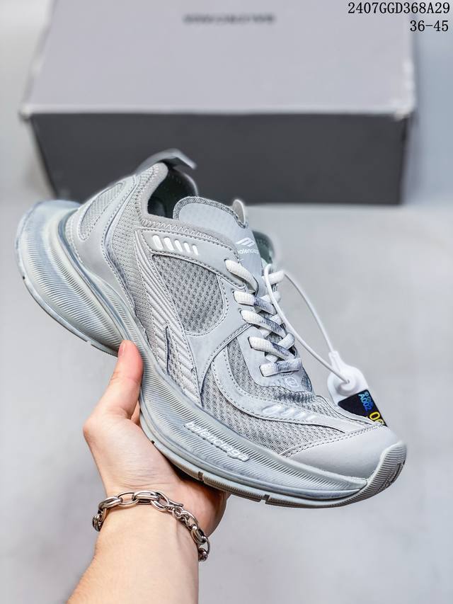 法国高端奢侈品牌-巴黎世家balenciaga Track Trainers 3.0代复古野跑姥爹潮流百搭慢跑鞋542436 W3Ac4 8071 尺码：35-