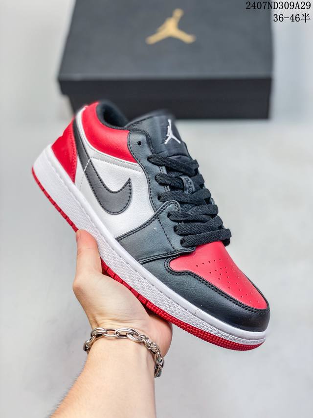 开学季特价air Jordan 1 Low “Paris” 小巴黎 aj1乔1低帮休闲板鞋 同步官方配色 货号：Cv3043-100 size：36 36.5