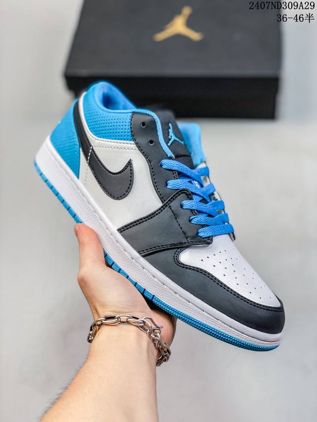 开学季特价air Jordan 1 Low “Paris” 小巴黎 aj1乔1低帮休闲板鞋 同步官方配色 货号：Cv3043-100 size：36 36.5