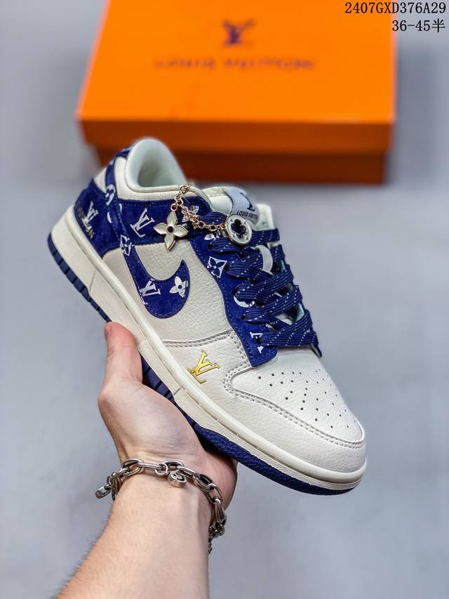 海外爆款限量发售！公司级 Nike Sb Dunk Low“Lv联名 米灰牛仔” 周年高端定制 低帮休闲板鞋 定制鞋盒 大厂纯原品质出货 超高清洁度 皮料切割干