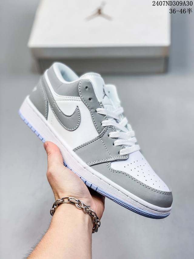 真标nike Air Jordan 1 Retro Low aj1乔1低帮休闲板鞋 同步官方配色 官方货号:Cz07 -100 size:36 36.5 37.