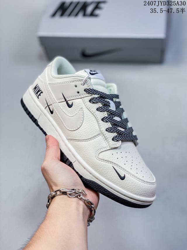 公司带半码 耐克nike Sb Dunk Low 扣篮系列复古低帮休闲运动滑板板鞋。采用脚感柔软舒适zoomair气垫，有效吸收滑板等极限运动在落地时带来的冲击