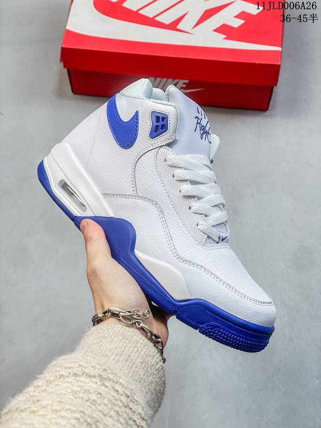 耐克 89款 Nike Air Flight Legacy 89 红白 采用白色皮革鞋面，黑红色覆盖鞋舌，孔眼，Swooshes，脚跟品牌，饰边，中底和外底。侧