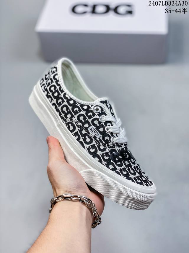 comme Des Garcons X Vans Authentic Cdg Logo 川久保玲万斯联名限定 满印涂鸦 低帮硫化休闲板鞋 原鞋开发 公司同源整套