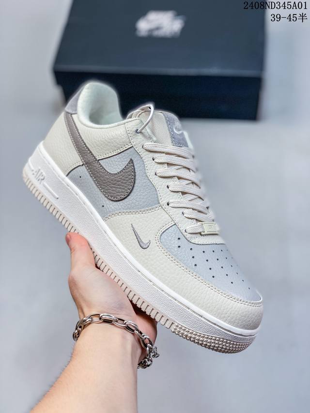 特价 真标半码 耐克 Nike Air Force 1 Low 空军一号百搭休闲运动板鞋。 08Nd345A01