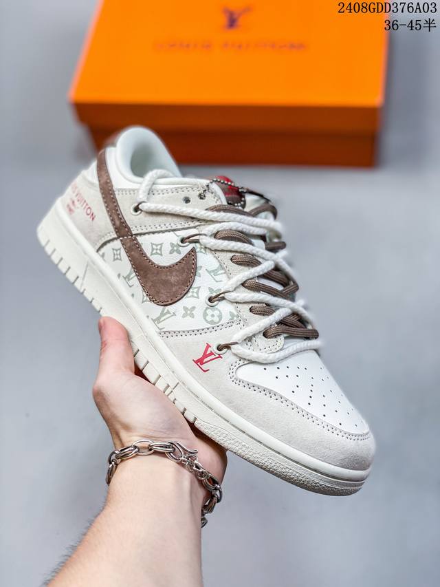 海外爆款限量发售！公司级 Nike Sb Dunk Low“Lv联名 米白棕猪八印花” 周年高端定制 低帮休闲板鞋 定制鞋盒 大厂纯原品质出货 超高清洁度 皮料