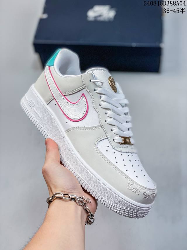 公司级带半码 耐克nike Air Force 1 Low 空军一号 Af1 低帮百搭厚底增高休闲运动板鞋。柔软、弹性十足的缓震性能和出色的中底设计，横跨复古与