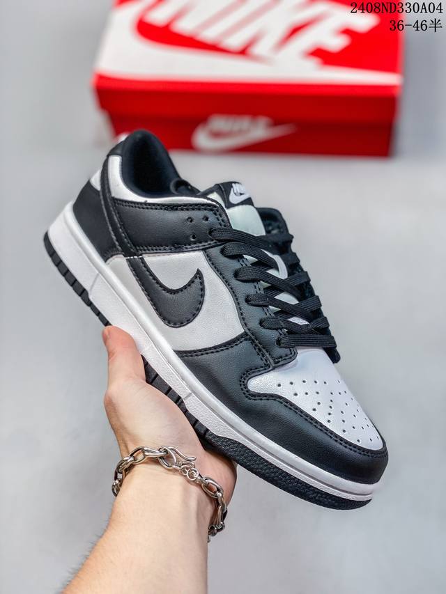 耐克nike Sb Zoom Dunk Low 板鞋 系列经典百搭休闲运动板鞋加厚鞋舌的填充，使舒适性大大提升，同时也更方便穿脱中底部分则加入了脚感柔软舒适zo