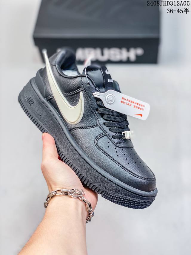 公司级带半码 耐克nike Air Force 1 Low 空军一号 Af1 低帮百搭厚底增高休闲运动板鞋。柔软、弹性十足的缓震性能和出色的中底设计，横跨复古与