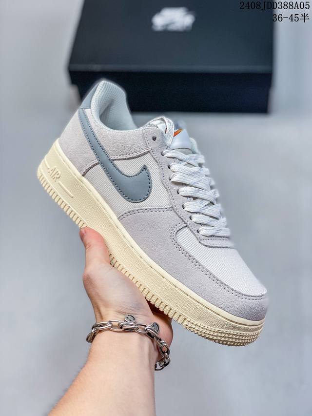 公司级带半码 耐克nike Air Force 1 Low 空军一号 Af1 低帮百搭厚底增高休闲运动板鞋。柔软、弹性十足的缓震性能和出色的中底设计，横跨复古与