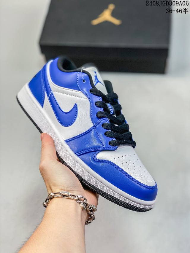 air Jordan 1 Low aj1乔1低帮休闲板鞋 同步官方配色 市场唯一独家头层皮打造 原鞋原档案 原厂皮料 原档冲孔鞋头 正确满胶鞋垫 四线拉帮 原厂