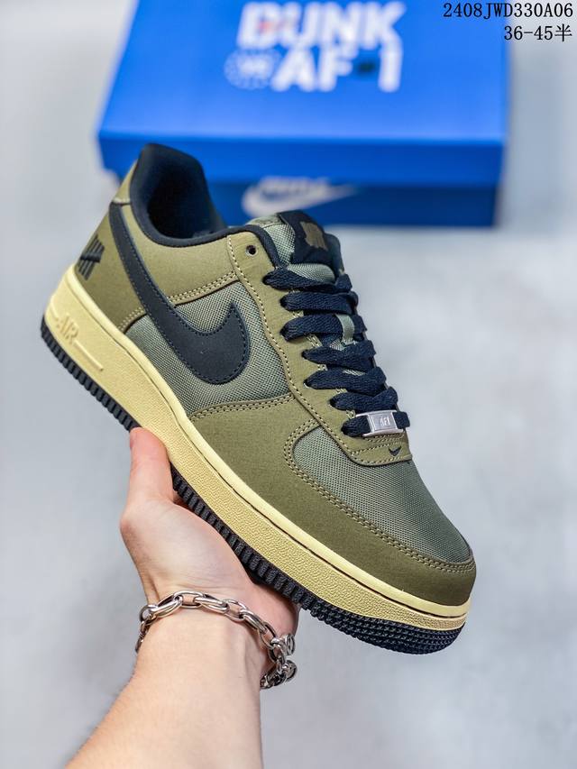 公司级带半码 耐克nike Air Force 1 Low 空军一号 Af1 低帮百搭厚底增高休闲运动板鞋。柔软、弹性十足的缓震性能和出色的中底设计，横跨复古与