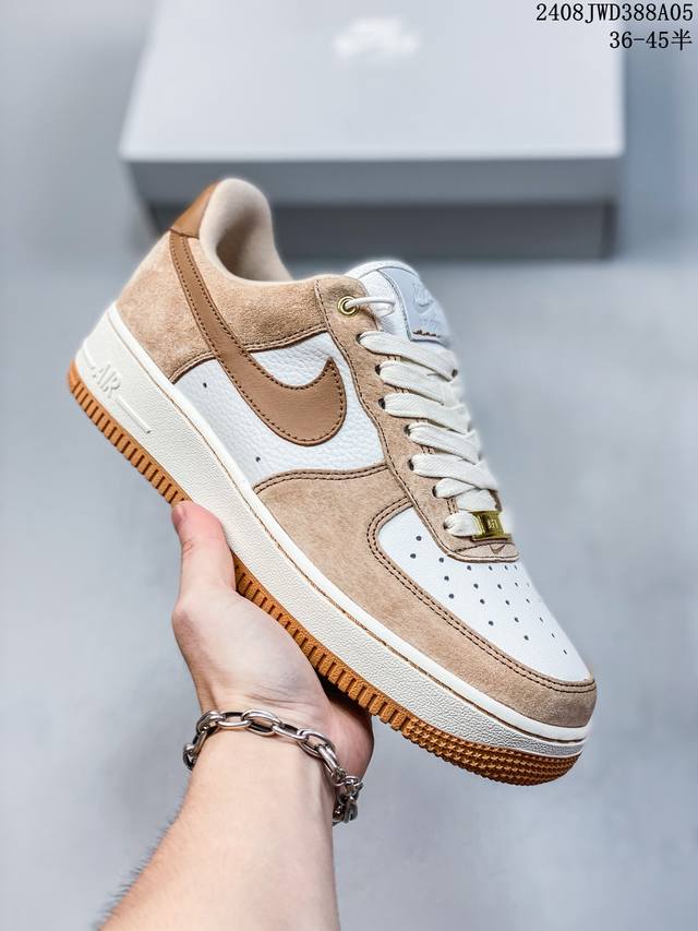 公司级带半码 耐克nike Air Force 1 Low 空军一号 Af1 低帮百搭厚底增高休闲运动板鞋。柔软、弹性十足的缓震性能和出色的中底设计，横跨复古与