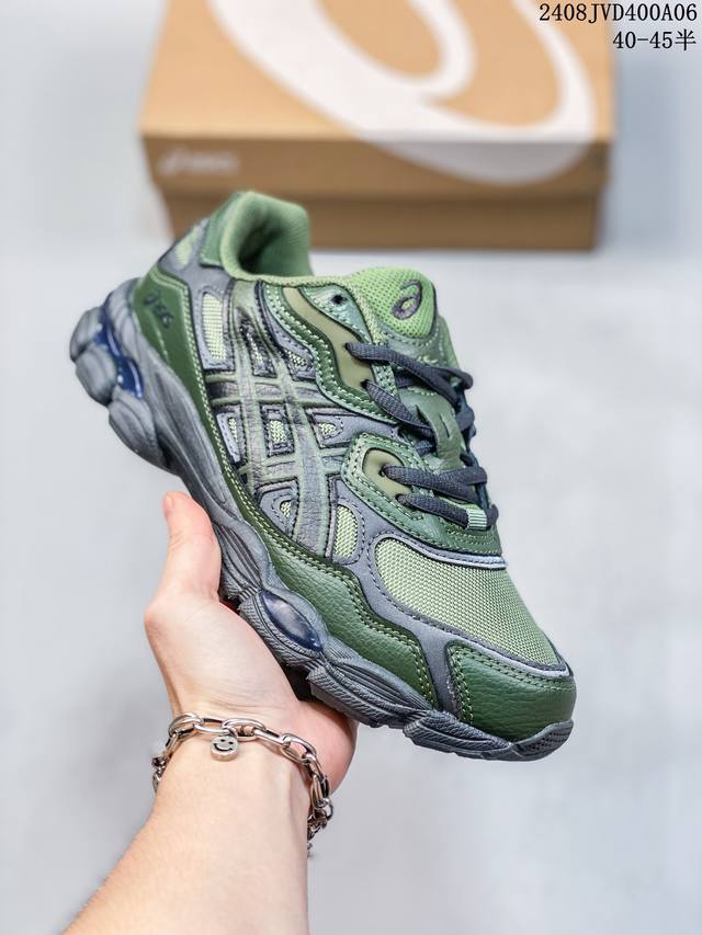 asics Gel-Nyc 复古单品 asics亚瑟士推出全新gel-Nyc，彰显纽约都市活力。这次的新系列融入了多个版本gel的经典设计风格，广受好评。其设计