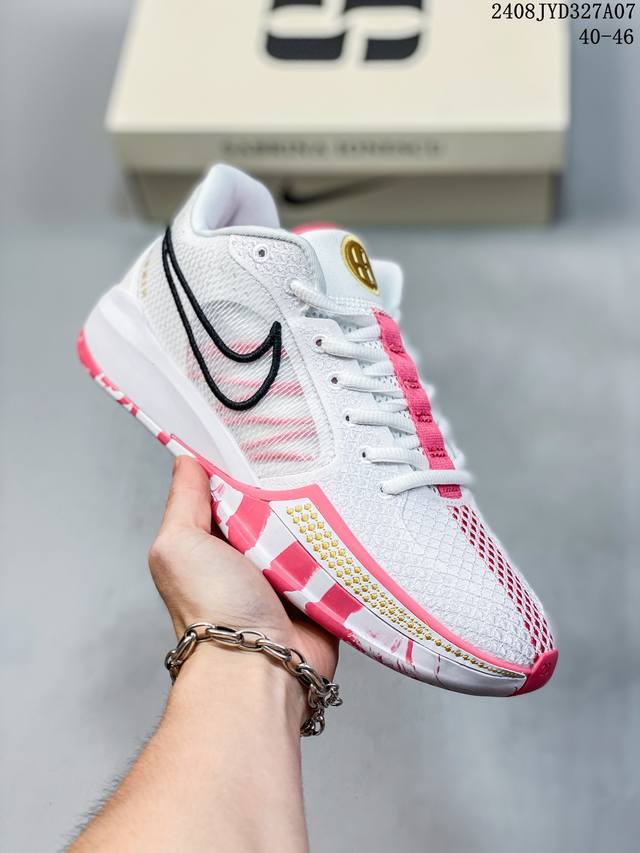 nike A Ir Zoom Pegasus萨布丽娜一代签名鞋出货36--46缓震耐磨 轻便气垫运动休闲鞋 08Jyd327A07