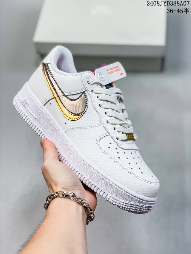 公司级带半码 耐克nike Air Force 1 Low 空军一号 Af1 低帮百搭厚底增高休闲运动板鞋。柔软、弹性十足的缓震性能和出色的中底设计，横跨复古与