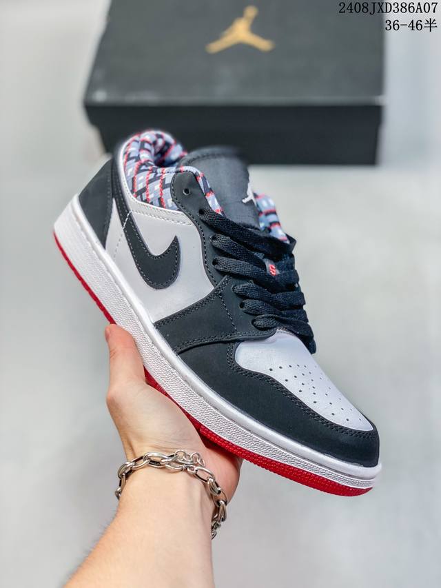 air Jordan 1 Low aj1乔1低帮休闲板鞋 同步官方配色 市场唯一独家头层皮打造 原鞋原档案 原厂皮料 原档冲孔鞋头 正确满胶鞋垫 四线拉帮 原厂