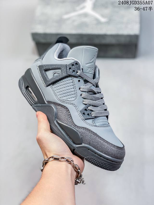 air Jordan 4 Retro Se Smoke Grey 烟熏灰 Aj4 乔丹4代 Aj4 乔4 巴黎奥运 灰黑 乔丹篮球鞋系列 该配色不仅致敬了这一体