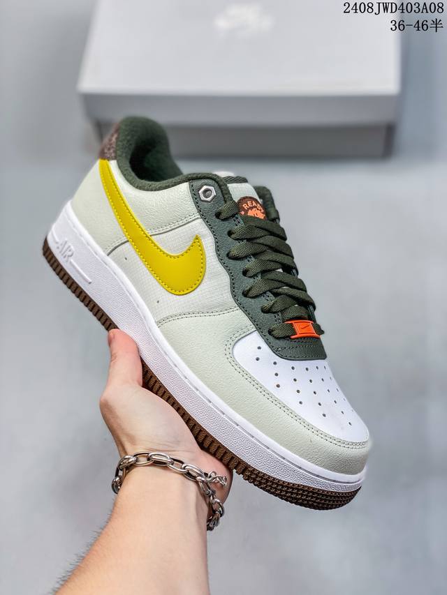 公司级带半码 耐克nike Air Force 1 Low 空军一号 Af1 低帮百搭厚底增高休闲运动板鞋。柔软、弹性十足的缓震性能和出色的中底设计，横跨复古与