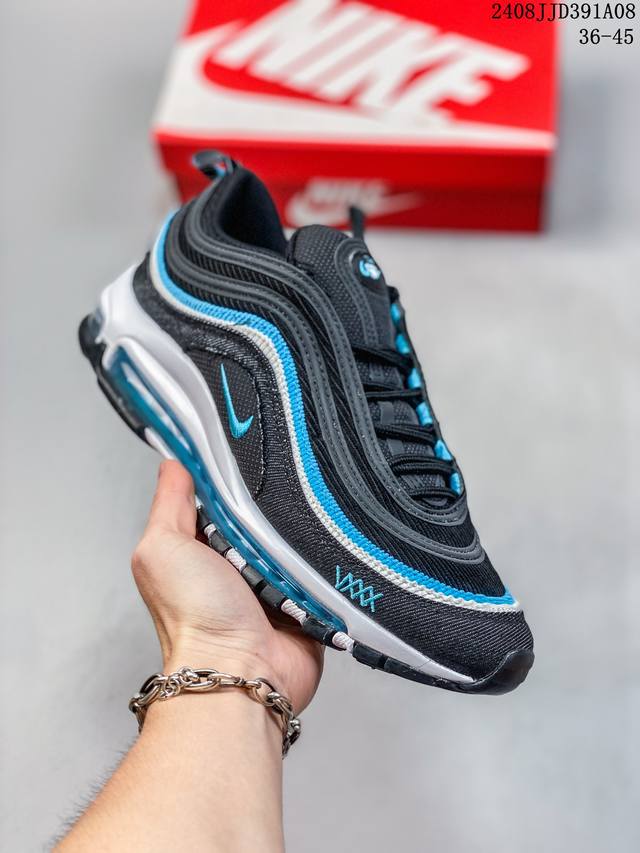 耐克nike休闲鞋 经典 气垫 Air Max 97 子弹气垫低帮运动鞋。Air Max '97 运动跑鞋以流线型鞋身和卓越科技为热爱运动的你造就全方位防护，强