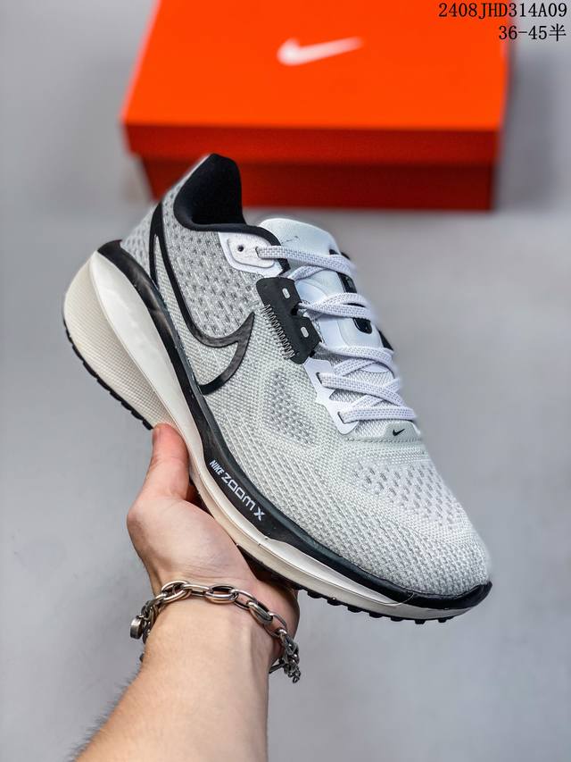 公司级耐克nike Air Zoom Vomero 17飞线气垫缓震动运跑步鞋 货号:Fb 9-104 尺码:36 36.5 37.5 38 38.5 39 4