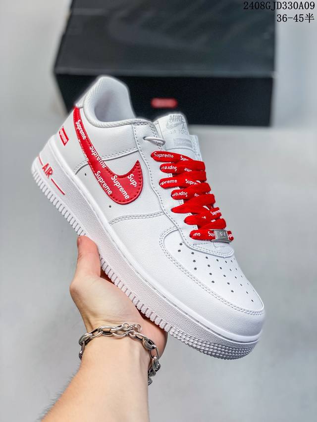 公司级带半码 耐克nike Air Force 1 Low 空军一号 Af1 低帮百搭厚底增高休闲运动板鞋。柔软、弹性十足的缓震性能和出色的中底设计，横跨复古与