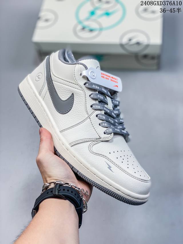 海外爆款限量发售！公司级 Nike Sb Dunk Low“Supreme联名 米蓝双勾” 周年高端定制 低帮休闲板鞋 定制鞋盒 大厂纯原品质出货 超高清洁度