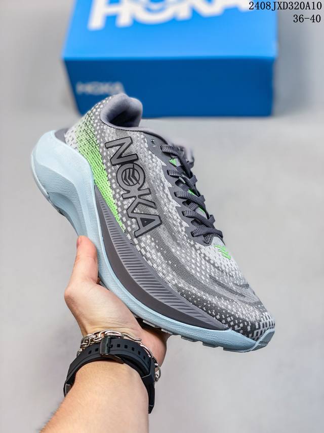 hoka One One独特的竞训鞋,主打舒适软弹hokamach马赫6#竞速跑鞋 Hoka Mach 6 轻盈且富有弹性的舒适感！迄今为止最轻量灵敏的mach