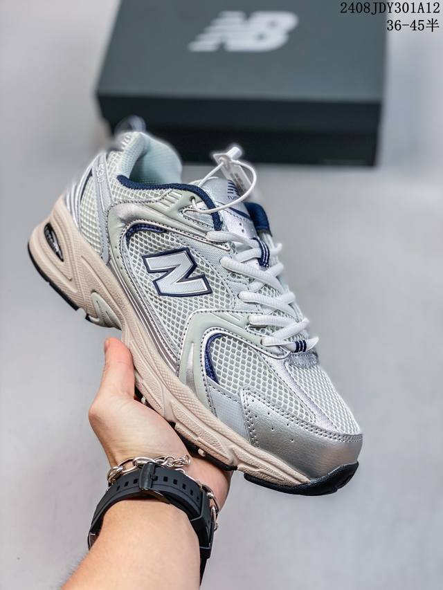 new Balance 新百伦 原楦原数据开发纸版，采用优质纤维革+透气网眼布材质材质，独立3层组合大底私模，正确独立中底嵌入abzorb缓震材质小红书穿搭款式