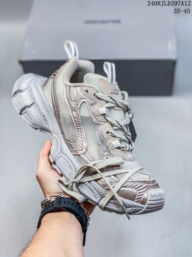 新品正确版 今天出货 Ok扫描版本 网纱款balenciaga 官方同步 巴黎世家全新3Xl Syede做旧十代半 潮流跑鞋做旧老爹鞋 ，不管是从外观还是舒适度