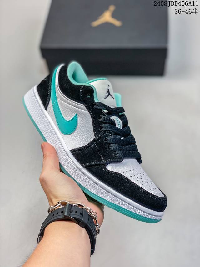 纯原版本 air Jordan 1 Low ''Purple'' 低帮 朋克紫 Aj1 乔丹1代 Aj1 乔1 低邦 白黑紫 乔丹篮球鞋系列 整双鞋在经典黑白配