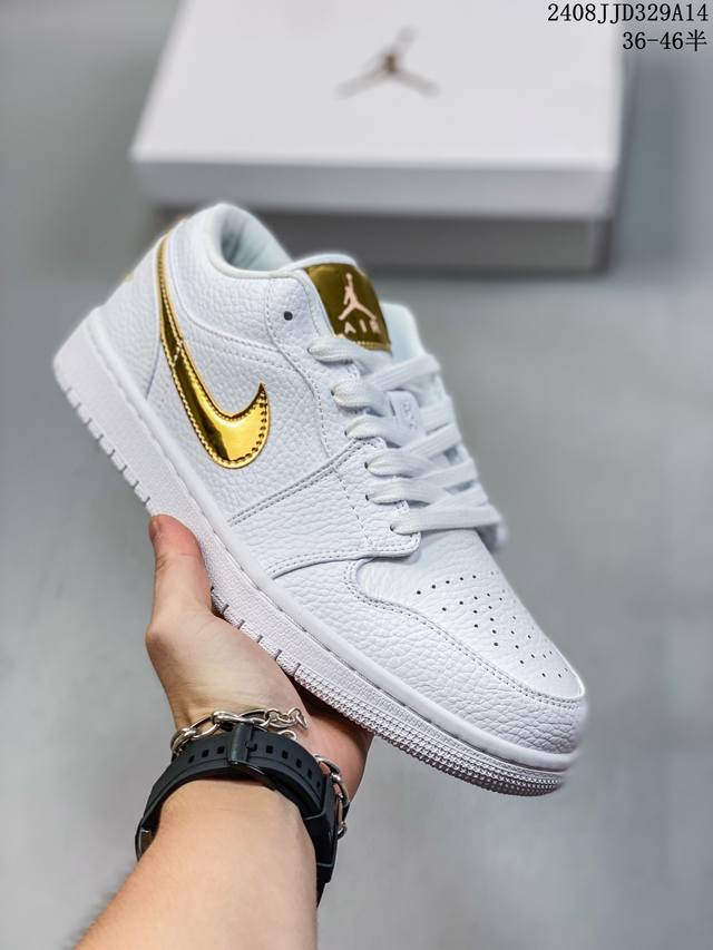 公司级头层特价 耐克 乔丹air Jordan 1 Low Aj1 乔1 乔丹1代aj1 低帮复古文化休闲运动篮球鞋。从 5 年面世的元年款汲取设计灵感，采用简