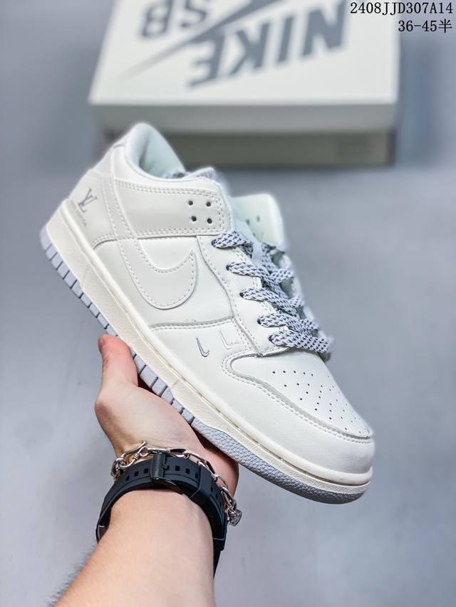 公司级 耐克 Nike Sb Dunk Low Pro 男女同款运动鞋复古板鞋，尽情迈步，彰显个性风采。采用柔软皮革鞋面，经久耐穿，塑就如元年款 Dunk 般的