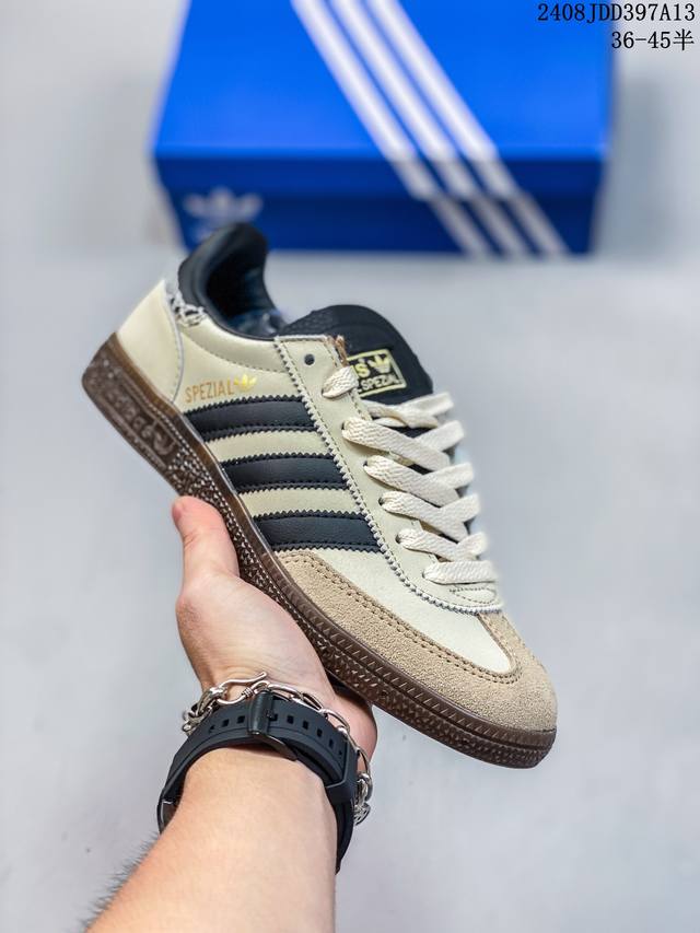 福利特价 公司级adidas Handball Spezial 官方正确版本 阿迪达斯经典款 复古休闲板鞋 全鞋采用反毛皮制作 牛筋耐磨大底 承载青春情怀的板鞋