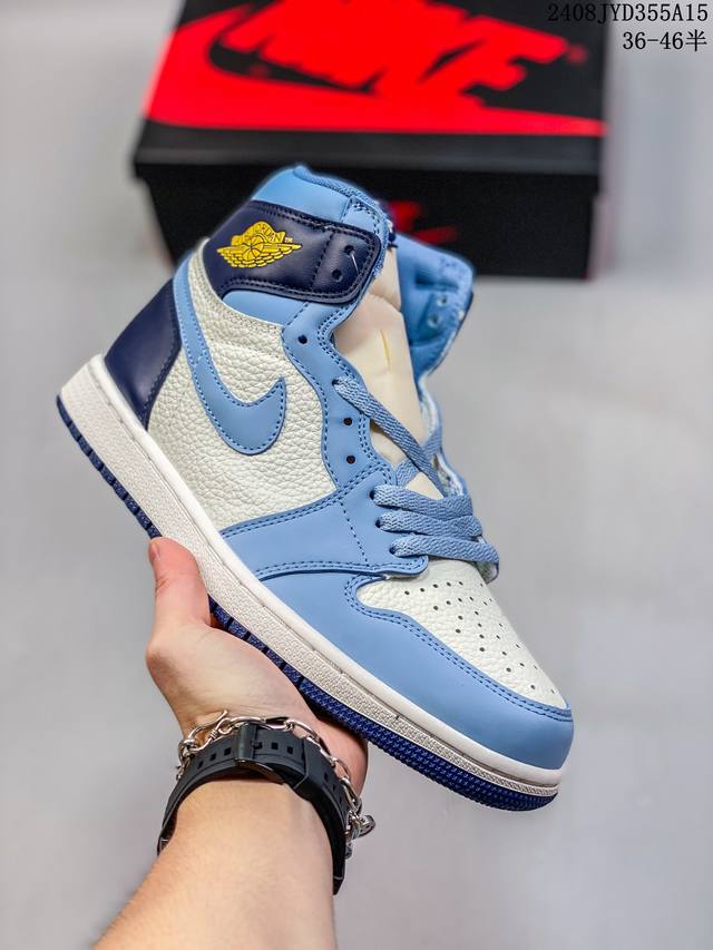 air Jordan 1 High Og First In Flight 高帮 蓝白 Aj1 乔丹1代 Aj1 乔1 高邦 北卡蓝 乔丹篮球鞋系列 构色采用北卡