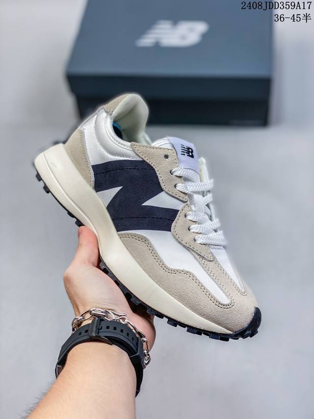 nb 新百伦 New Balance 327系列复古休闲运动慢跑鞋时尚男女运动鞋 以更纯粹的复古风格设计打造的全新造型 侧身还以解构设计，将 N 字标志以做旧压