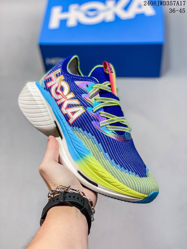 hoka One One男女款夏季专业竞速跑鞋cielo X1耐磨稳定透气新款 低帮专业越野跑步鞋 实拍首发 相较于前几代mafate包裹感更好 跟speedg