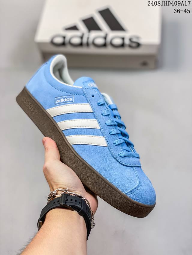 公司级阿迪达斯 Adidas Vl Court Classic Shoes 运动休闲板鞋德训鞋 T头鞋 这款adidas经典运动鞋，以经典造型塑就百搭风格。灵感