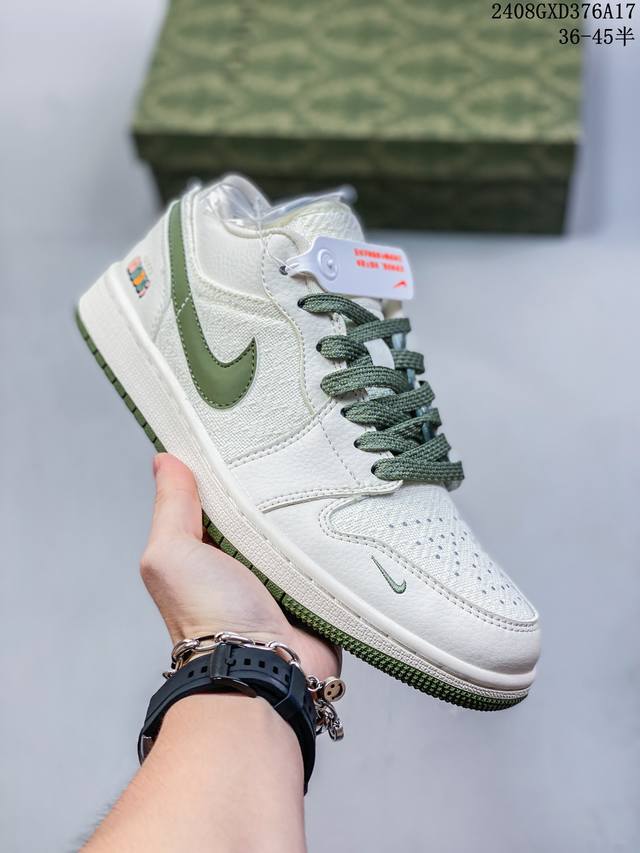 海外爆款限量发售！公司级 Nike Sb Dunk Low“ 斯图西联名 米白苹果绿” 周年高端定制 低帮休闲板鞋 定制鞋盒 大厂纯原品质出货 超高清洁度 皮料