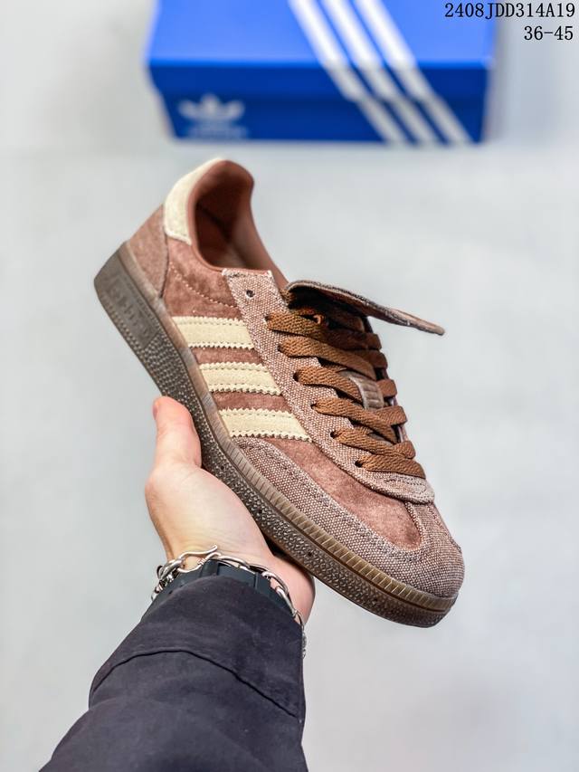 阿迪达斯 Adidas Humanrace Samba Classic Og Mig 德国制阿迪达斯男女休闲鞋 货号：Hp3383 尺码：36 36 37 38