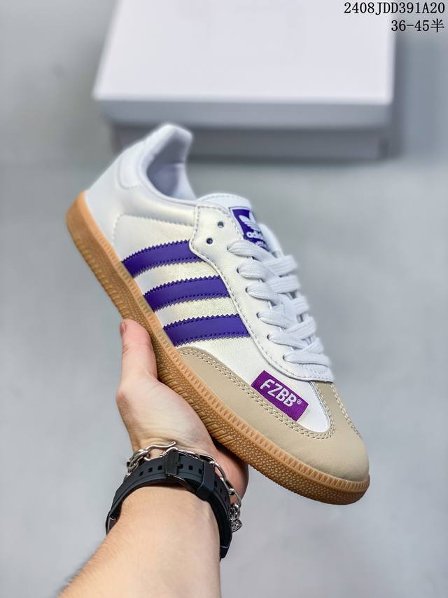 阿迪达斯 Adidas Originals Samba Og Fzbb 防滑耐磨 低帮 板鞋 男女同款 定制最早为个人diy行为，爱好者将鞋服或其他商品通过简单