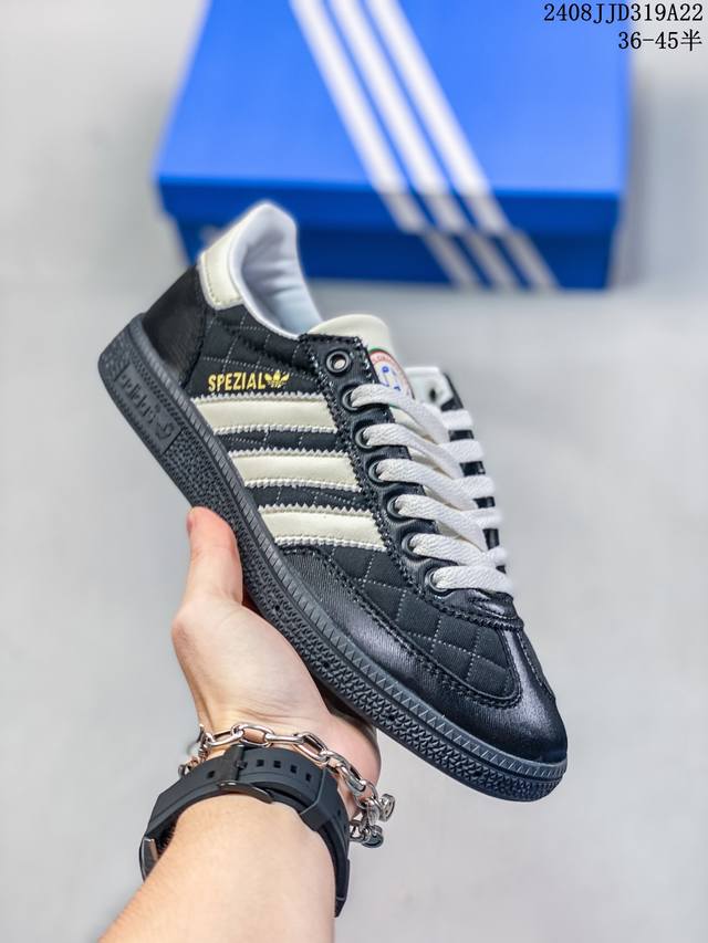 adidas Handball Spezial 三叶草手球特别版圣帕特里克节联名款 全鞋采用yezzy500一样的皮料 进口长绒皮，特殊工艺技术 原盒包装 牛筋