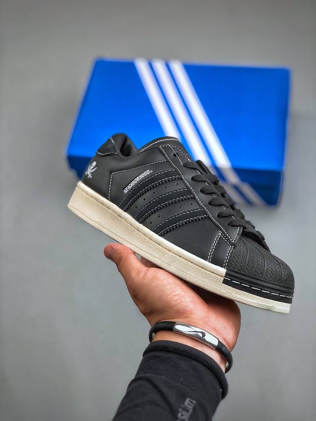 adidas Originals Superstar X Neighborhood 黑白 货号：Id8650 尺码：35-45 半